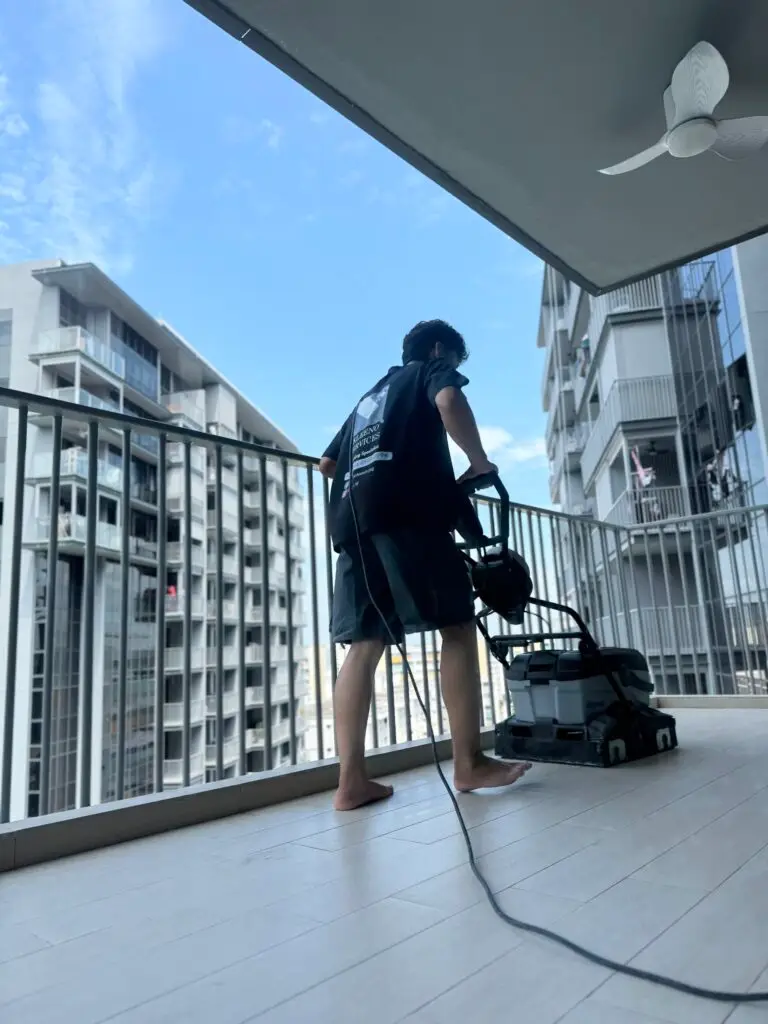 Floor Deep Cleaning